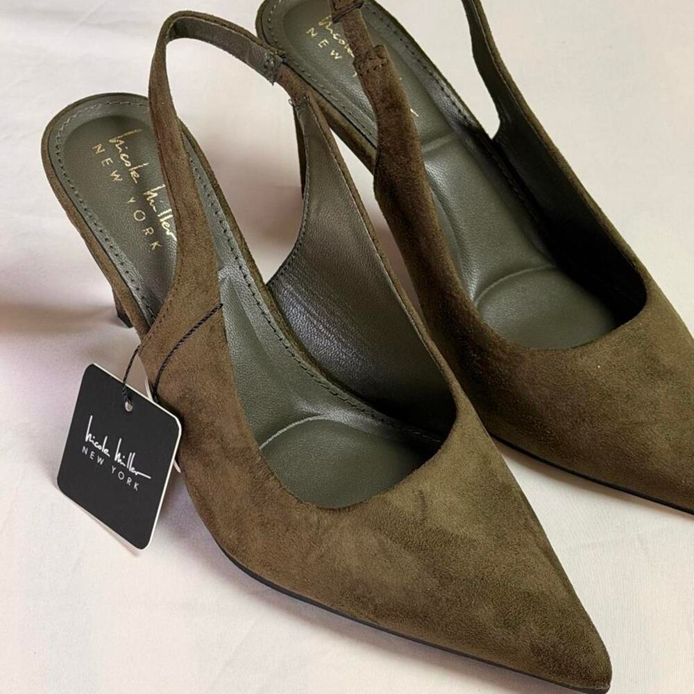 Stylish Modern Nicole Miller Faux Suede Kitten heels size 9 nwt